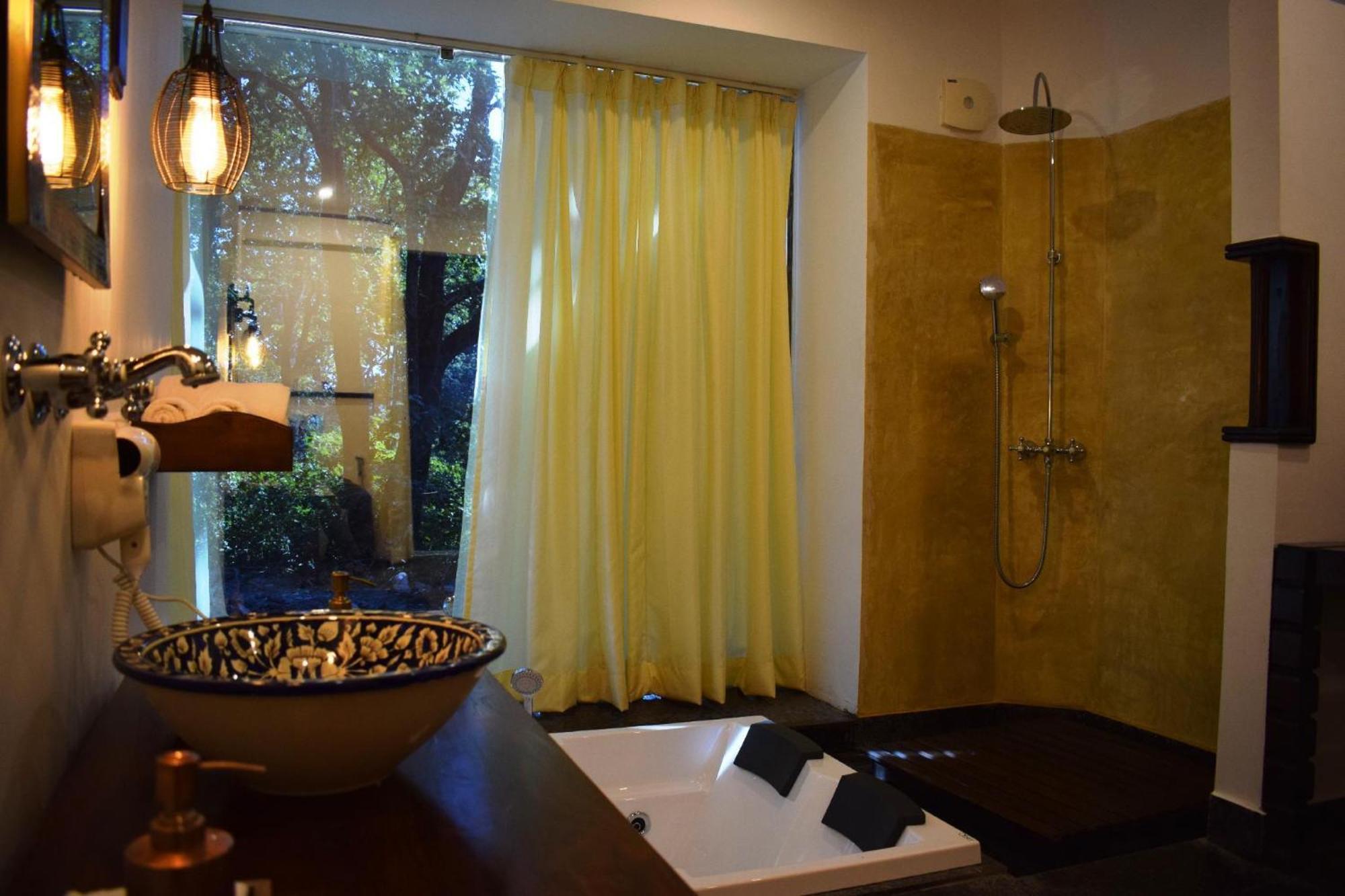 Paatlidun Safari Lodge, Jim Corbett Garjia Экстерьер фото